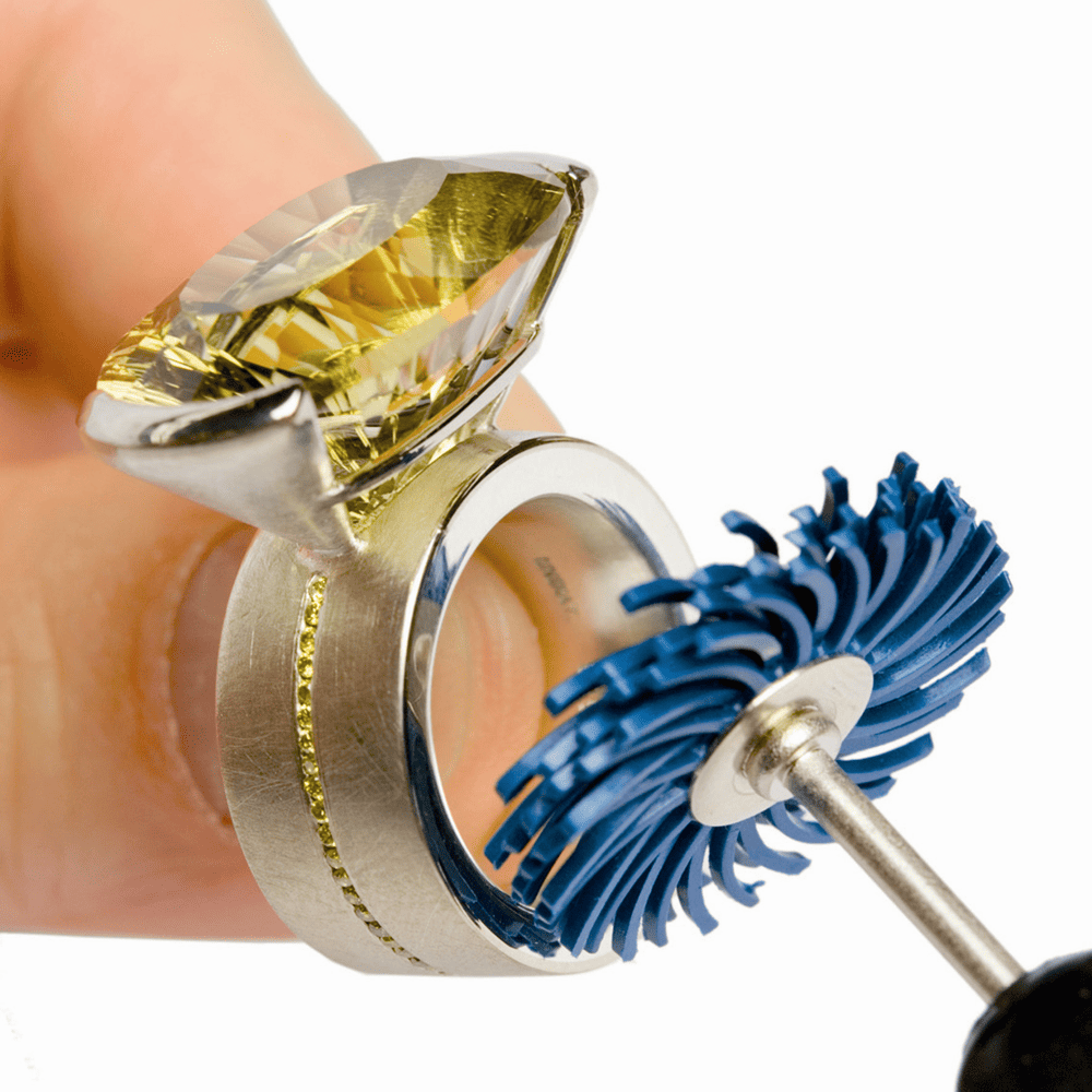 Radialborste polering av ring