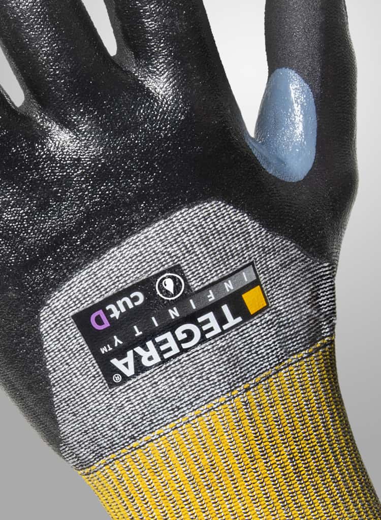 Tegera Infinity 8808 skärskyddhandske D detalj handrygg
